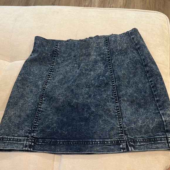 Garage Dark Wash Denim Mini Skirt - Picture 1 of 4
